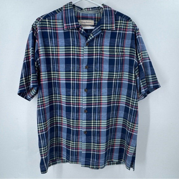 Tommy Bahama Blue and Red Casual Button Down Shirt 100% Silk - Picture 2 of 7